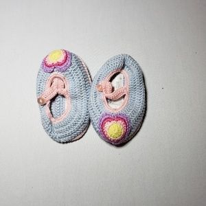 Crochet shoes for babies